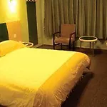 Motel 168 Si Ping Road Inn